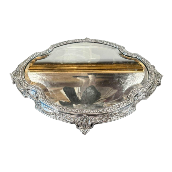 Hanau, especially in solid silver German work from the end of the 19th century