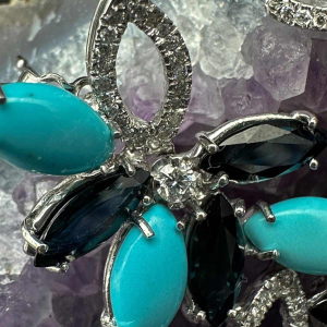 Pendants d'oreilles saphirs, turquoise et diamants