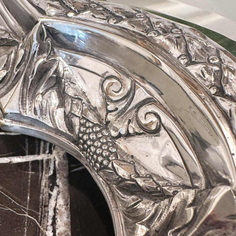 Hanau, especially in solid silver German work from the end of the 19th century