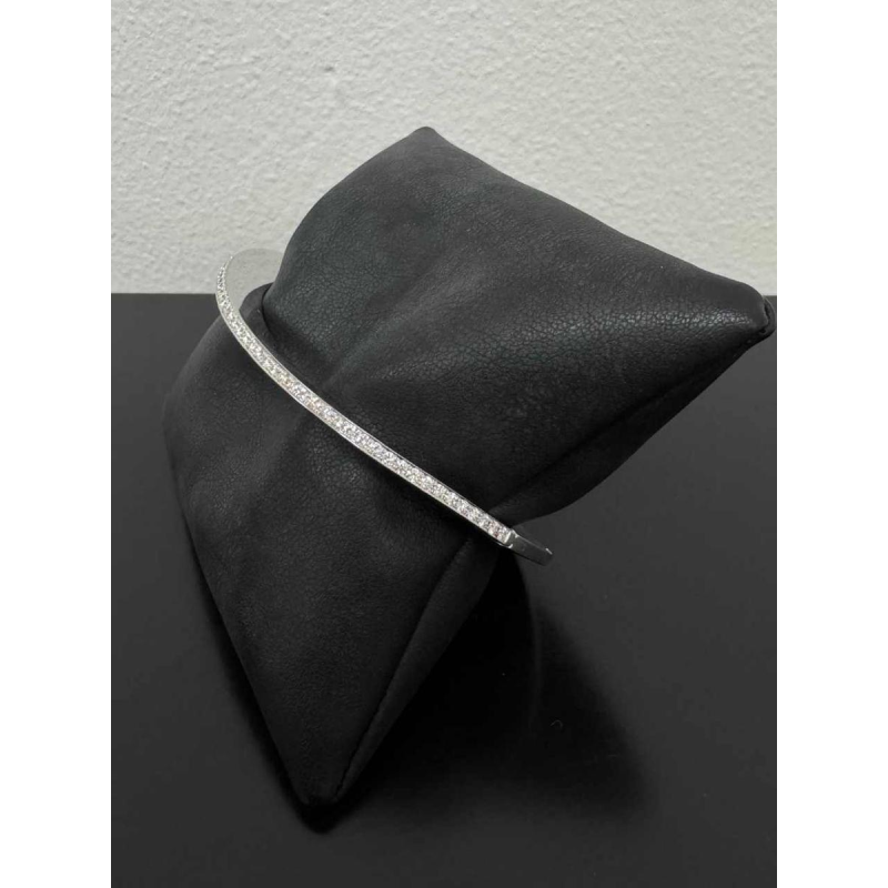 Bracelet en or blanc 18kt. Ornée de diamants