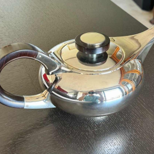 Robbe & Berking, Neue Form Silver Teapot