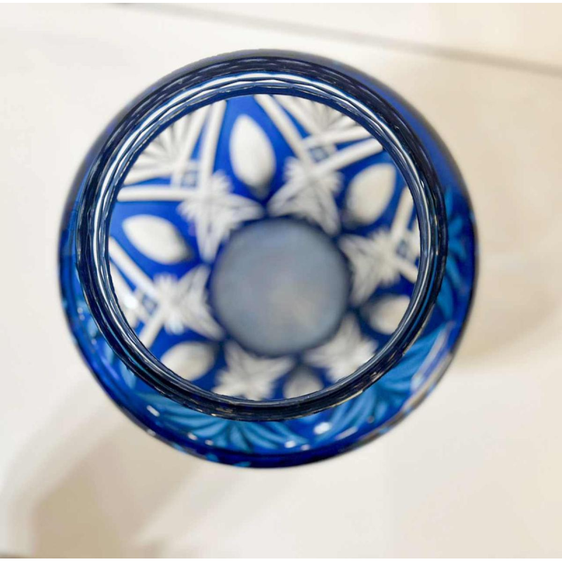 Val Saint-Lambert "Pique-Fleurs" bleu cobalt, vase cristal taillé, XXe s