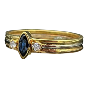 Bague solitaire saphir taille marquise et diamants