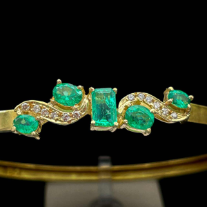 Bracelet émeraude marquise et diamants