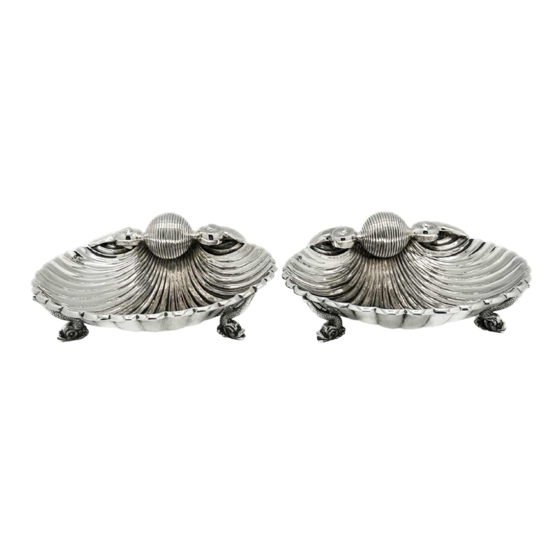 Pair of large 1 title silver shells. 916/1000