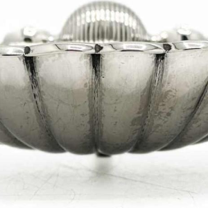 Paar grote zilveren schelpen 1 titel. 916/1000