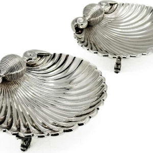 Paire de grandes coquilles argent 1 titre. 916/1000