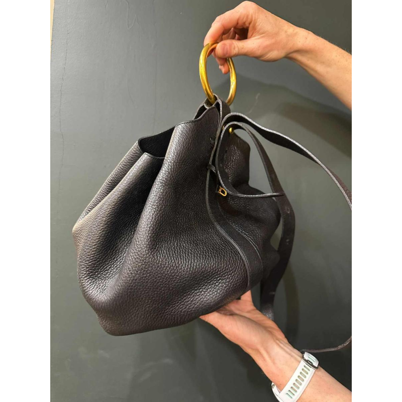 Delvaux, sac "Rose des Vents" en cuir noir grainé