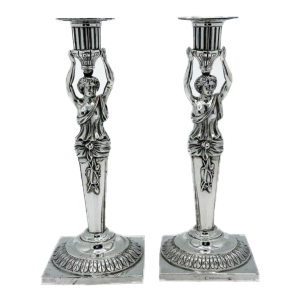 Neurenberg 1780 paar kariatidefakkels, massief zilver