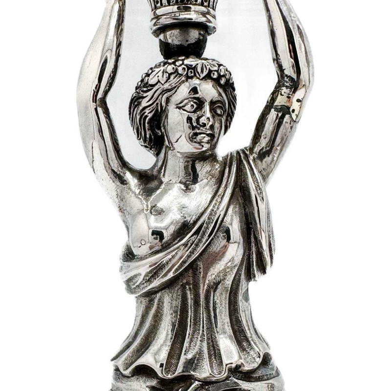 Neurenberg 1780 paar kariatidefakkels, massief zilver