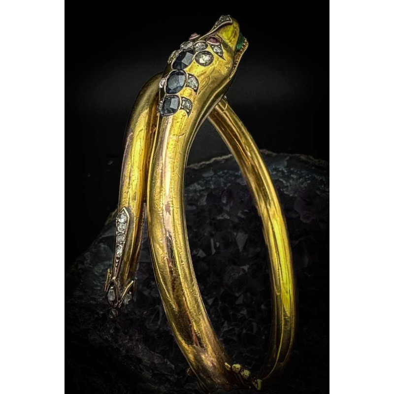 Belle époque snake bangle bracelet in gold, diamond, sapphires, emeralds, late 19th century