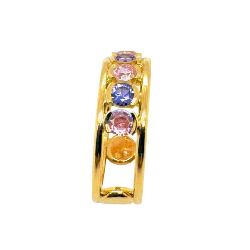 Bague en or jaune 18kt avec 7 pierres précieuses