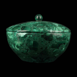 Bonbonnière couverte en malachite