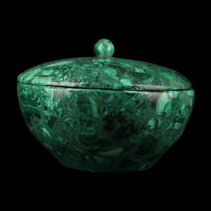 Covered candy box in malachite