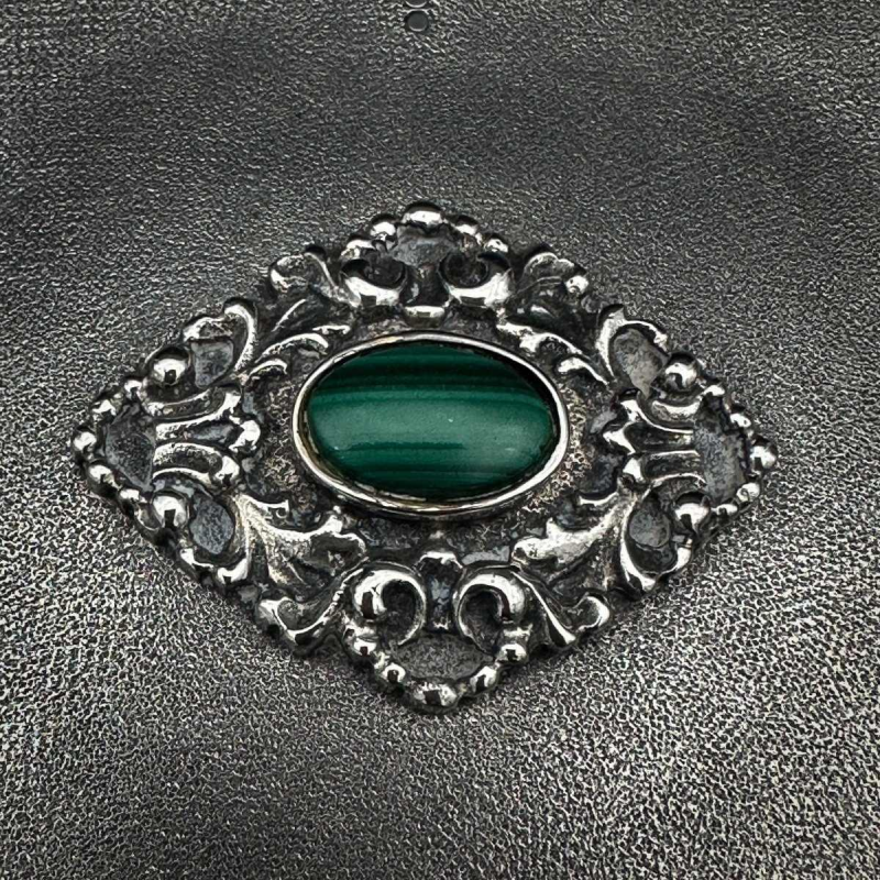 Sieradendoosje in massief zilver 800/1000 Italiaans werk uit de jaren 1950