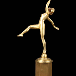 Verguld bronzen Art Deco sculptuur van een naakte danseres, begin 20ste eeuw
