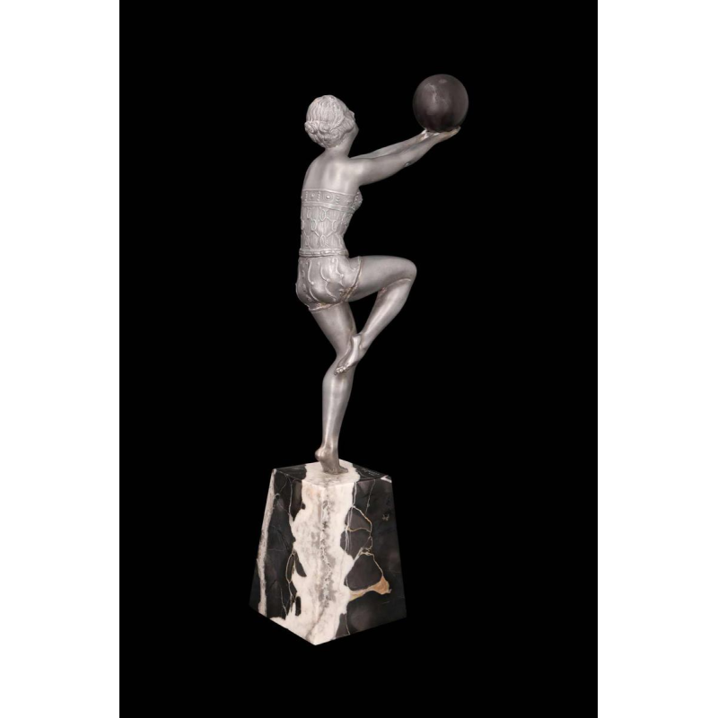 Enrique MOLINS-BALLESTE, danseuse à la boule, sculpture en régule argenté