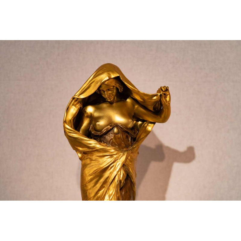 Louis-Ernest Barrias La Nature se dévoilant devant la science, bronzen sculptuur, 19e eeuw