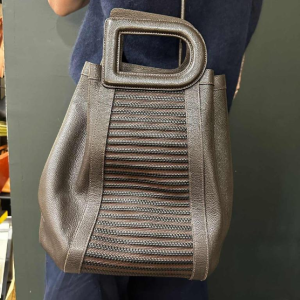 Delvaux, sac "Caraïbes" cuir marron grainé et tressé