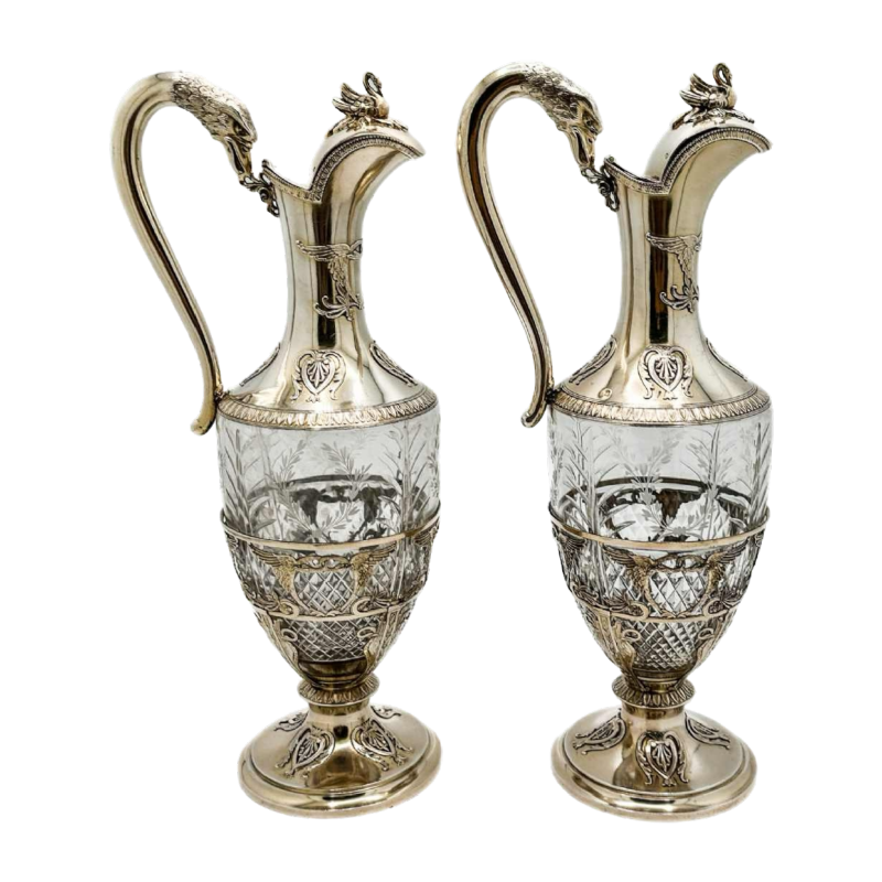 Paire De Carafes à Vin En Argent Vermeil Et Cristal Taillé