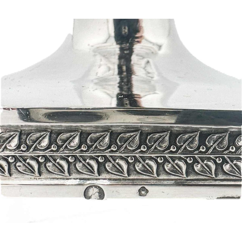 Empire-periode bezel 1809-1819 sterling zilver (950/1000) en blauw kristal.