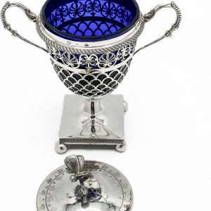 Drageoir époque Empire 1809-1819 Argent Massif (950/1000 )et Cristal Bleu.