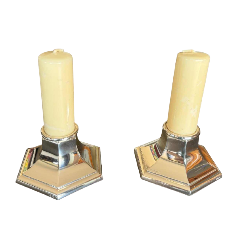 Cunill Orfebres, pair of solid silver candlesticks, 20th century