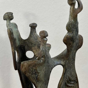 Max Seiz, bronze sculpture "Familie II"