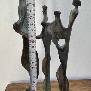 Max Seiz, bronze sculpture "Familie II"