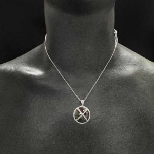 Gold, diamond & black diamond pendant