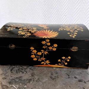 Coffret en Bois de Spa - Jolités de Spa - décor chinois laqué noir, XVIIIe siècle