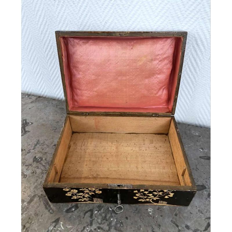 Houten spadoos - Jolités de Spa - zwart gelakt Chinees decor, 18e eeuw