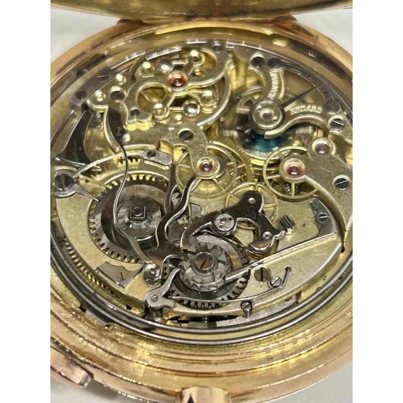 Le Phare, drievoudige datumchronograaf, maanfase en repeaters in 18k goud