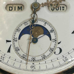 Le Phare, chronographe triple quantième, phase de lune et répétitions en or 18k