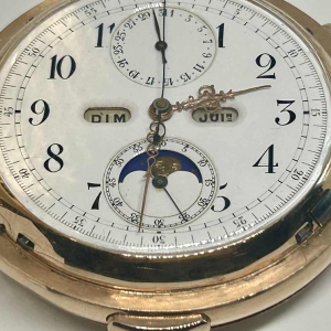 Le Phare, chronographe triple quantième, phase de lune et répétitions en or 18k