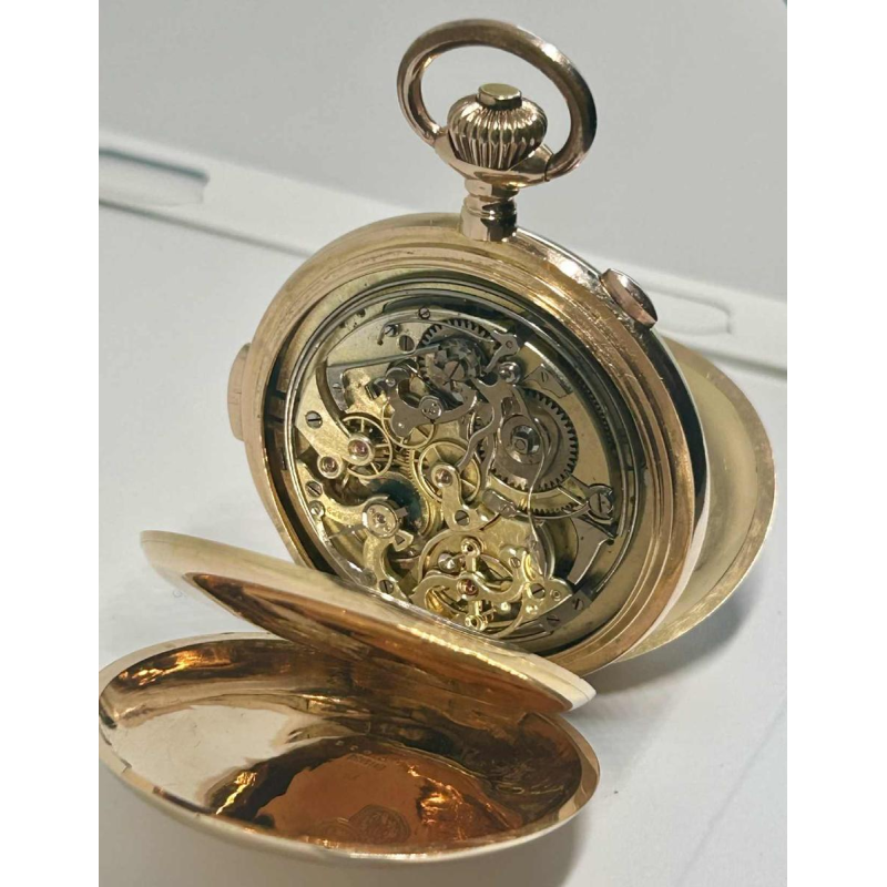 Le Phare, chronographe triple quantième, phase de lune et répétitions en or 18k