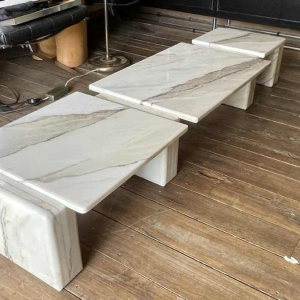 Carrara marmeren 3-delige salontafel, Italiaans ontwerp, ca 1970