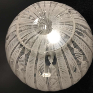Fulvio Bianconi, Venini Murano, Zanfirico filigree white ball vase, 1950/60