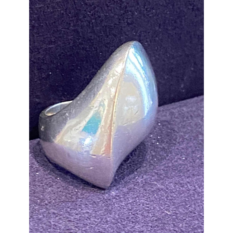 Nanna Ditzel for Goerg Jensen, N°91 ring in solid silver, Denmark ca 1960
