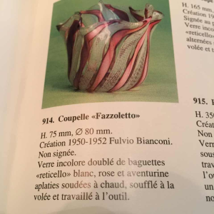 Fulvio Bianconi, Venini Murano, Zanfirico filigree white ball vase, 1950/60