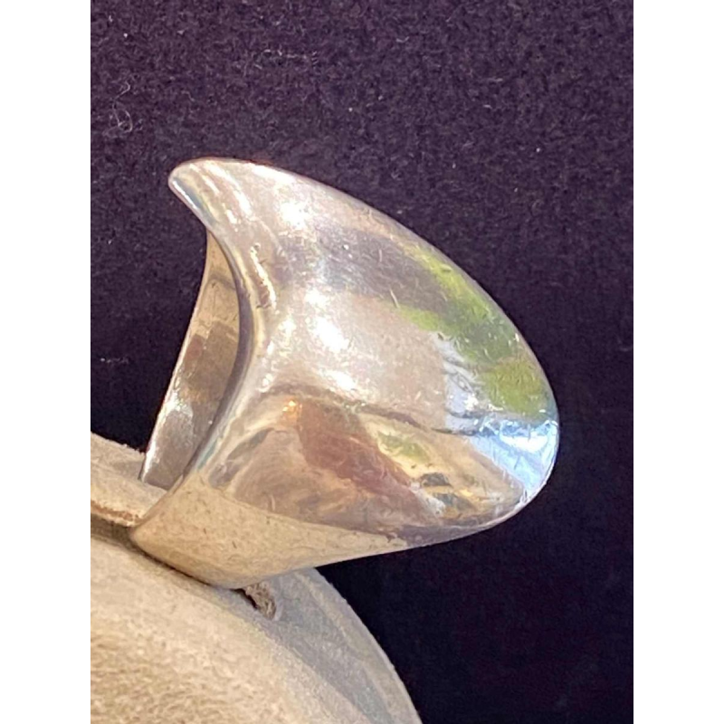 Nanna Ditzel for Goerg Jensen, N°91 ring in solid silver, Denmark ca 1960