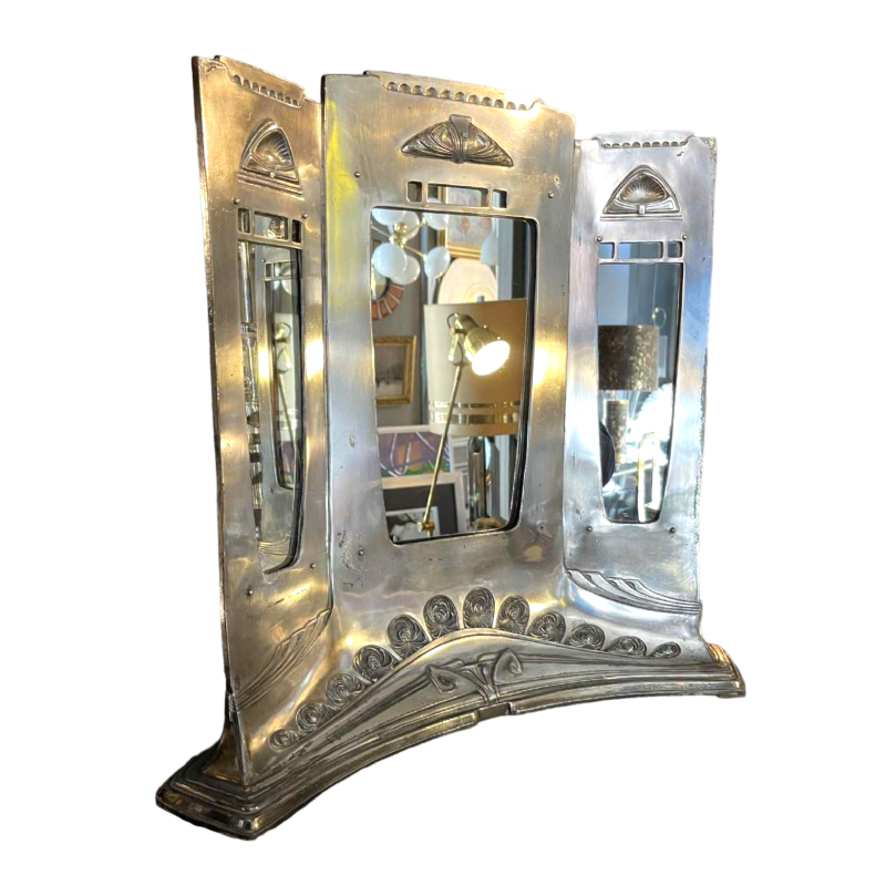 Peter Berhens (attributed), Art Nouveau triptych mirror in silver-plated metal, ca 1910