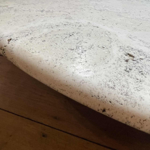 Angelo Mangiarotti for Up&Up, round travertine coffee table, central cylindrical base, 1970s