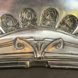 Peter Berhens (attributed), Art Nouveau triptych mirror in silver-plated metal, ca 1910