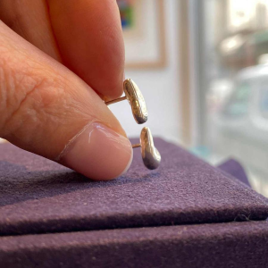 Elsa Peretti pour Tiffany & Co, boucles d'oreilles "larmes" en argent