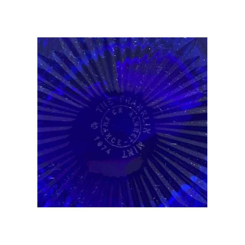 Baccarat & Cristaux d'Albret / Franklin Mint, collection 10 presse-papiers camée cristal, Indépendance américaine 1974