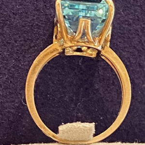 Pink gold & emerald-cut aquamarine cocktail ring, ca 1960