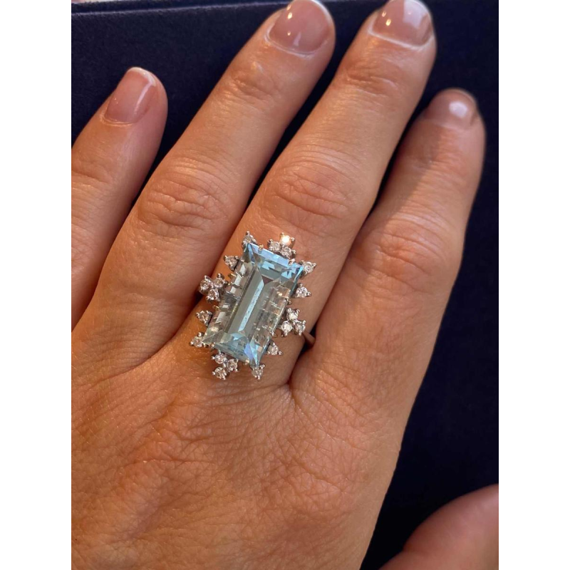 Bague cocktail or gris, aigue-marine taille Ã©meraude & diamants, ca 1970