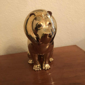 Laszlo Tibay par Caster Bronz Kft 'Lion' sculpture en bronze, 1962