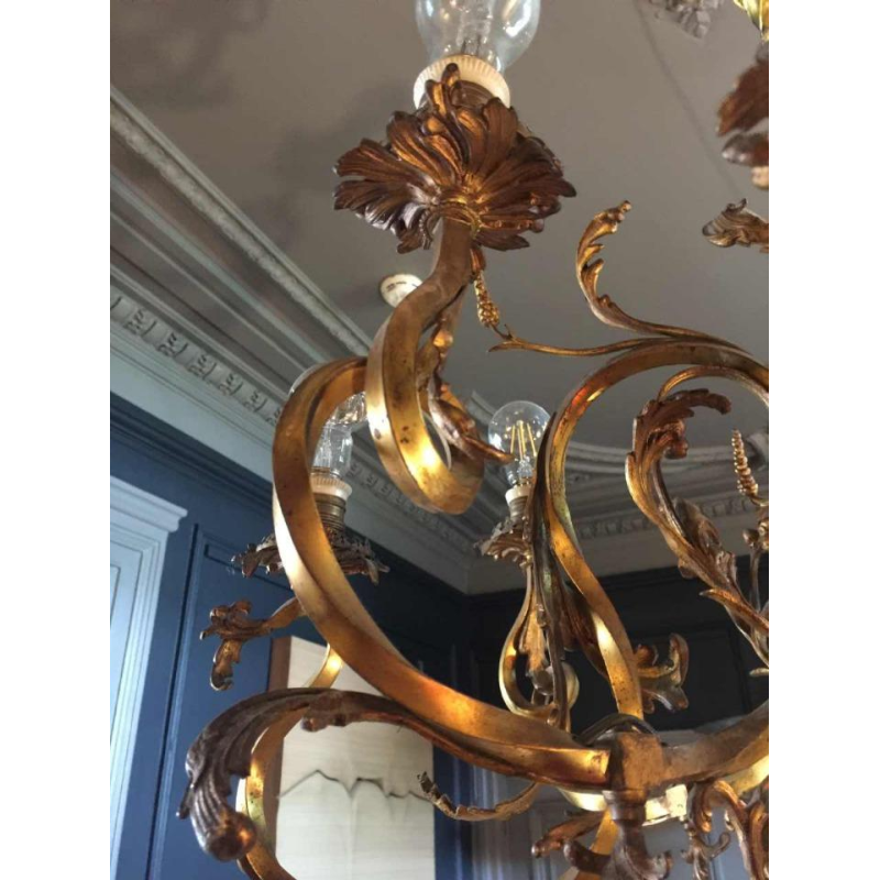 Bronze Chandelier Napoléon III , style Louis XV torsade rocaille baroque, 1890.